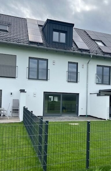 Haus zum Kauf provisionsfrei 549.000 € 6 Zimmer 151 m² 300 m² Grundstück frei ab sofort Planungsbezirk 202 Straubing 94315