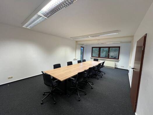Bürofläche zur Miete 1.200 m² Bürofläche teilbar ab 25 m² Becker-Göring-Straße 26-30 Ittersbach Karlsbad-Ittersbach 76307