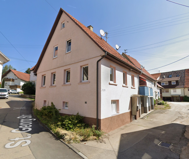 Doppelhaushälfte zur Miete 898 € 5,5 Zimmer 138 m² 381 m² Grundstück Im Höfle 1 Gächingen St. Johann 72813