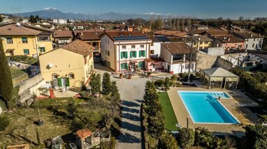 Villa zum Kauf 2.200.000 € 15 Zimmer 615 m² 3.500 m² Grundstück Castelnuovo del Garda 37014