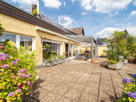 Wohnung zum Kauf 349.000 € 4 Zimmer 133,2 m² 1. Geschoss Hennef 53773