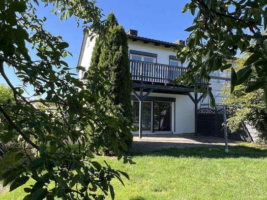 Doppelhaushälfte zum Kauf 299.999 € 4 Zimmer 106 m² 651 m² Grundstück Fuchsstein Amberg 92224