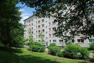 Wohnung zur Miete 326 € 4 Zimmer 69,2 m² 4. Geschoss Paul-Bertz-Str. 109 Helbersdorf Chemnitz 09120