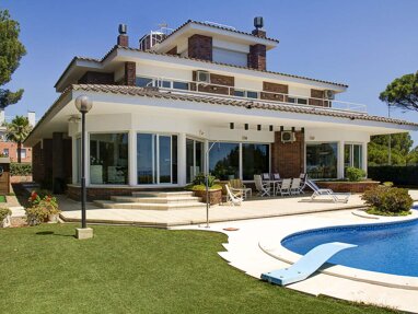 Villa zum Kauf Provisionsfrei 2.500.000 € 7 Zimmer 652 m² 1.033 m² Grundstück Torredembarra 43830