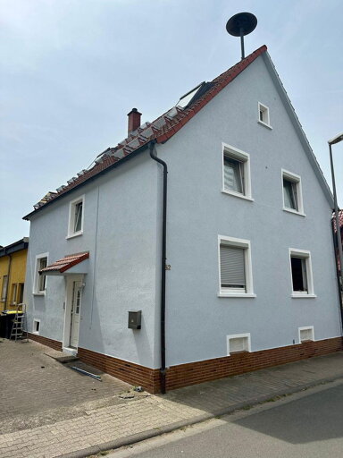 Mehrfamilienhaus zum Kauf provisionsfrei 389.000 € 8 Zimmer 158 m² 135 m² Grundstück Hauptstraße 52 Klein-Gerau Büttelborn 64572