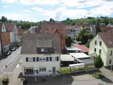 Wohnung zur Miete 700 € 4 Zimmer 120 m² frei ab sofort Bahnhofstraße 10 Besigheim Besigheim 74354