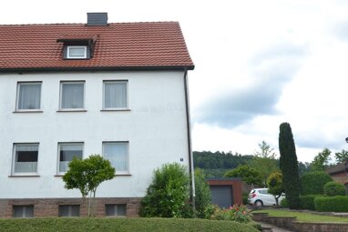 Doppelhaushälfte zum Kauf 139.000 € 5 Zimmer 123 m² 623 m² Grundstück Hilsstraße 5 Holzen Holzen 37632