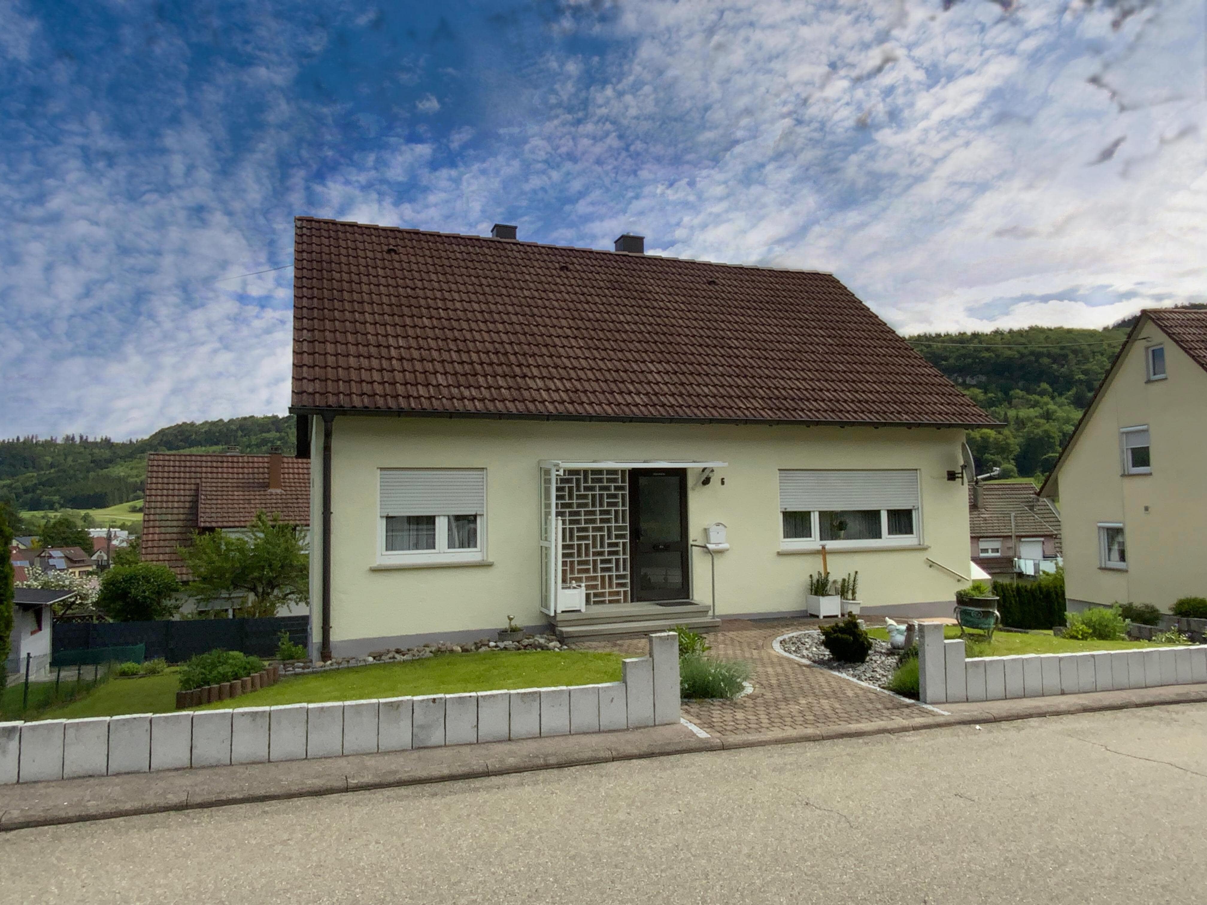 Einfamilienhaus zum Kauf 280.000 € 5 Zimmer 123 m²<br/>Wohnfläche 441 m²<br/>Grundstück Margrethausen Albstadt 72459