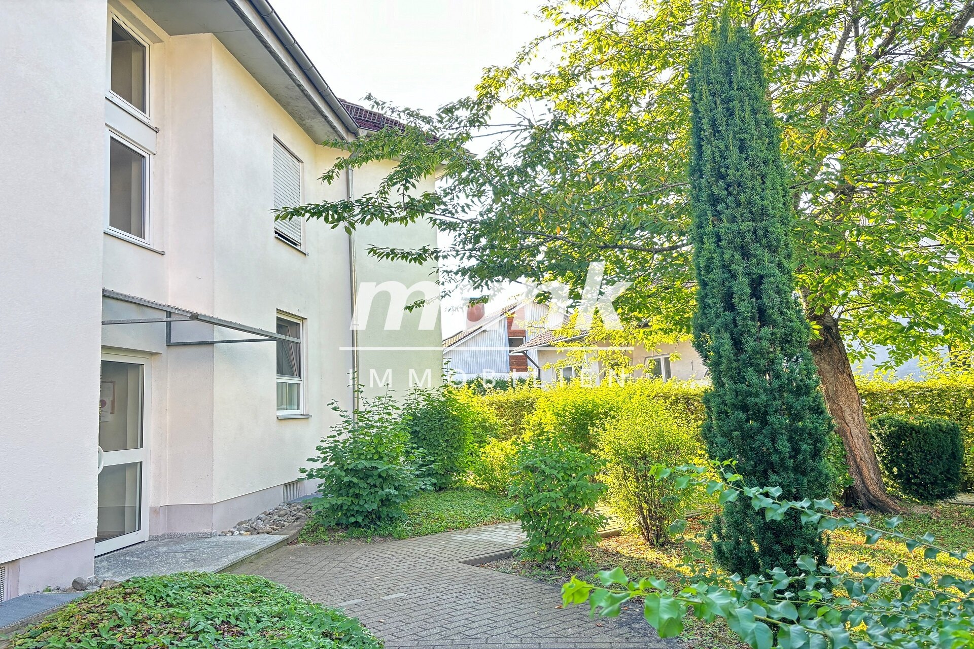 Wohnung zum Kauf 219.000 € 2 Zimmer 56,2 m²<br/>Wohnfläche 1.<br/>Geschoss Gerlenhofen Neu-Ulm 89233