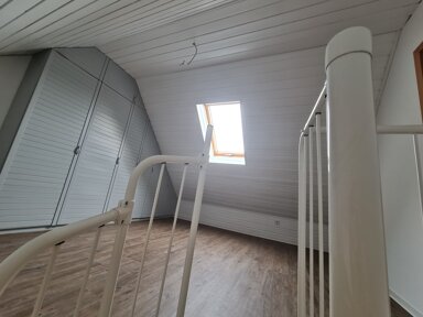 Maisonette zur Miete 350 € 2 Zimmer 57 m² 3. Geschoss frei ab sofort Annaberger Str. 385 Harthau 451 Chemnitz 09125