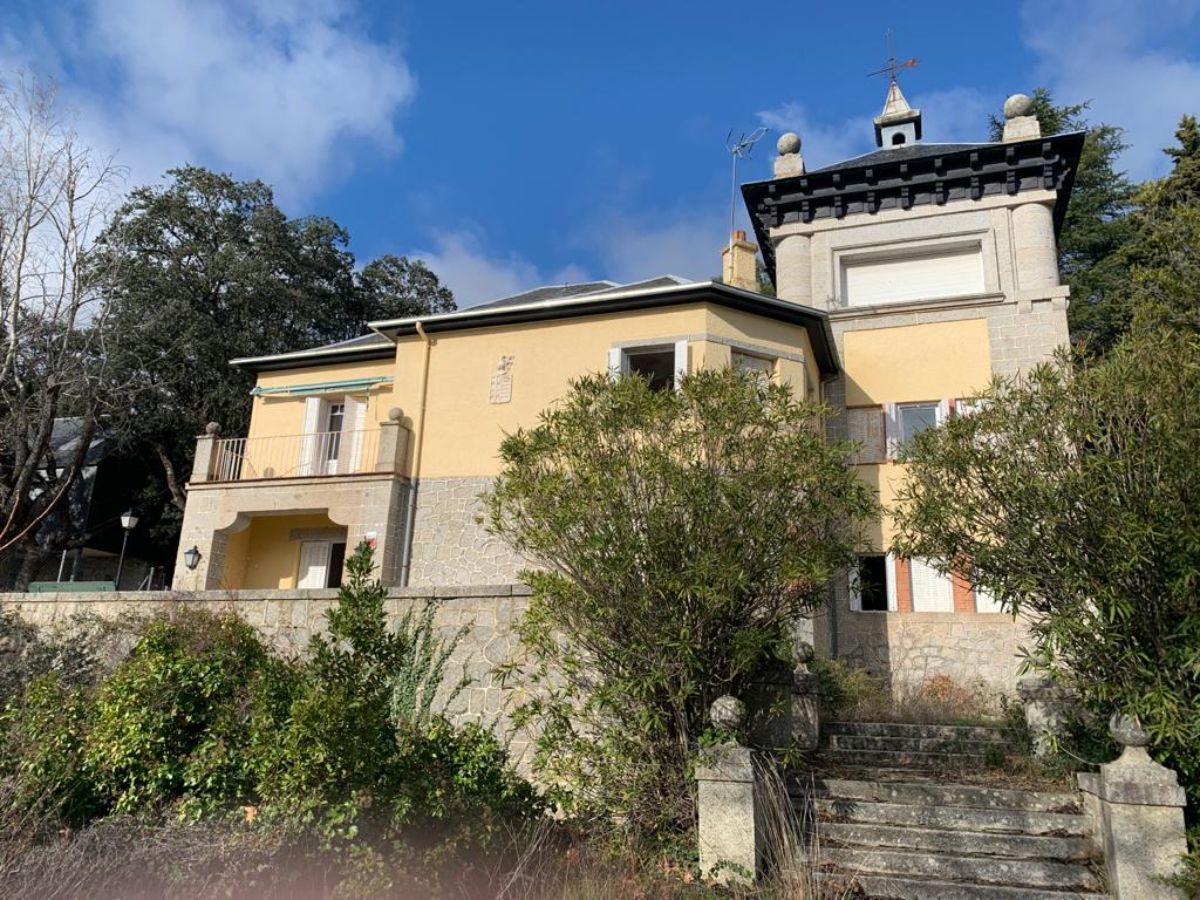 Haus zum Kauf 1.100.000 € 5 Zimmer 480 m²<br/>Wohnfläche San Lorenzo de El Escorial 28200