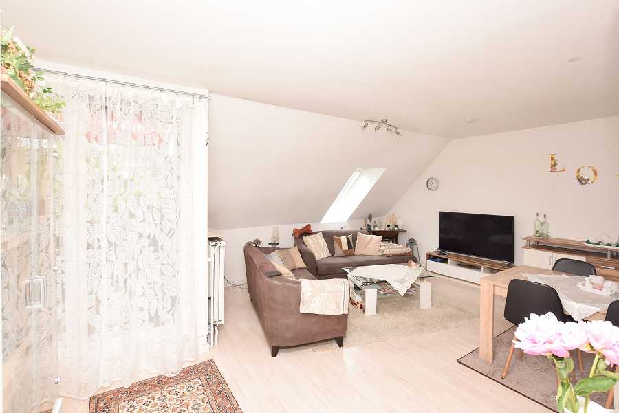 Wohnung zum Kauf 200.000 € 2 Zimmer 65 m²<br/>Wohnfläche 3. Stock<br/>Geschoss Wettbergen Hannover-Wettbergen 30457