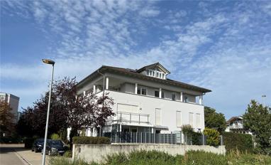 Wohnung zum Kauf 375.000 € 3 Zimmer 87,2 m² 3. Geschoss Wettelbrunner Straße 27 Staufen Staufen im Breisgau 79219