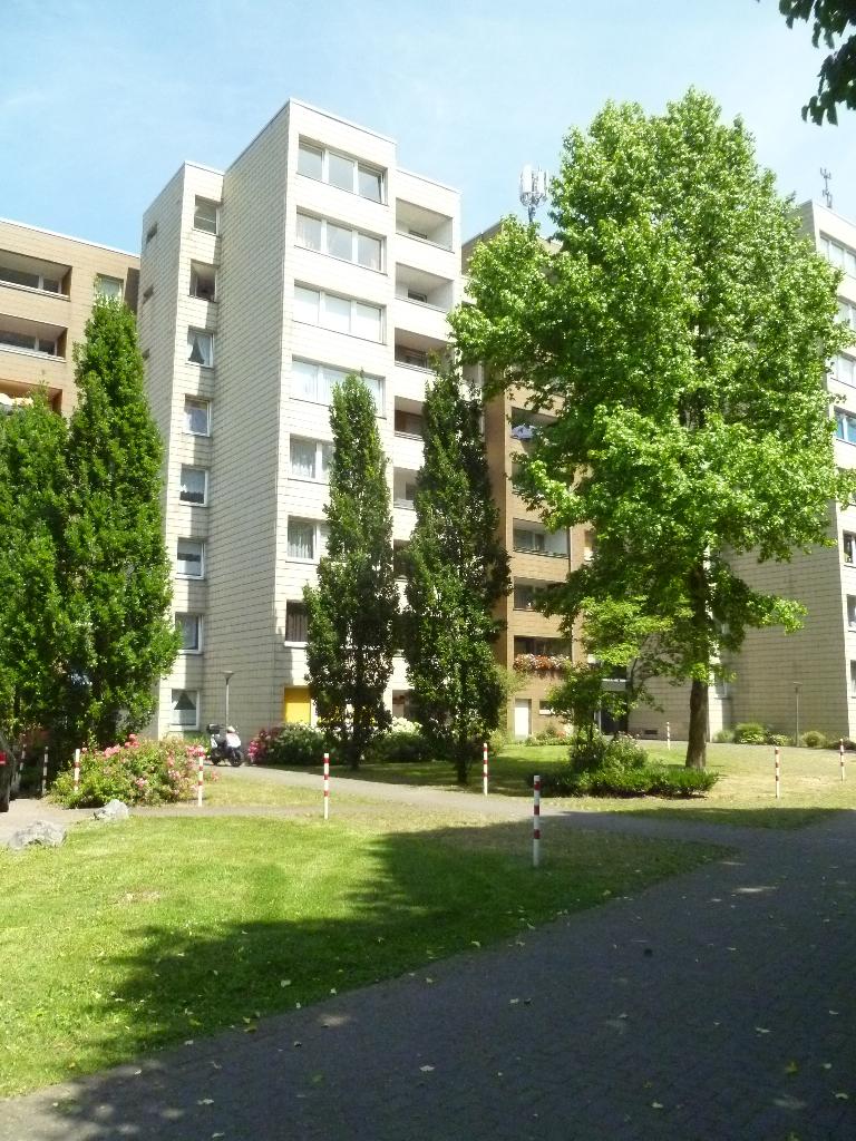 Wohnung zur Miete 589 € 3 Zimmer 77,9 m²<br/>Wohnfläche Erdgeschoss<br/>Geschoss Jahnstraße 66 Wickrath - Mitte Mönchengladbach 41189