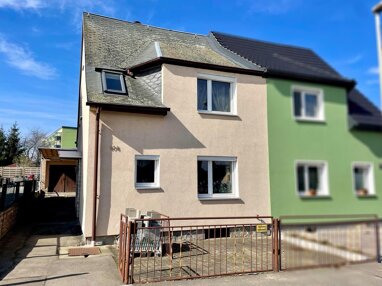 Doppelhaushälfte zum Kauf 98.000 € 3 Zimmer 75 m² 810 m² Grundstück Auerbach Zwickau 08066
