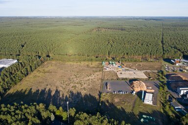 Gewerbegrundstück zum Kauf 90.000 m² Grundstück Neustrelitz Neustrelitz 17235