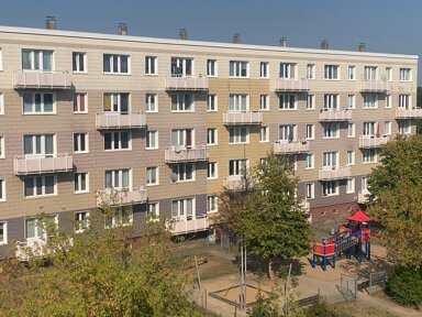 Wohnung zur Miete 350 € 3 Zimmer 56,2 m² 3. Geschoss frei ab sofort Laascher Straße 33 Neustadt-Glewe Neustadt-Glewe 19306