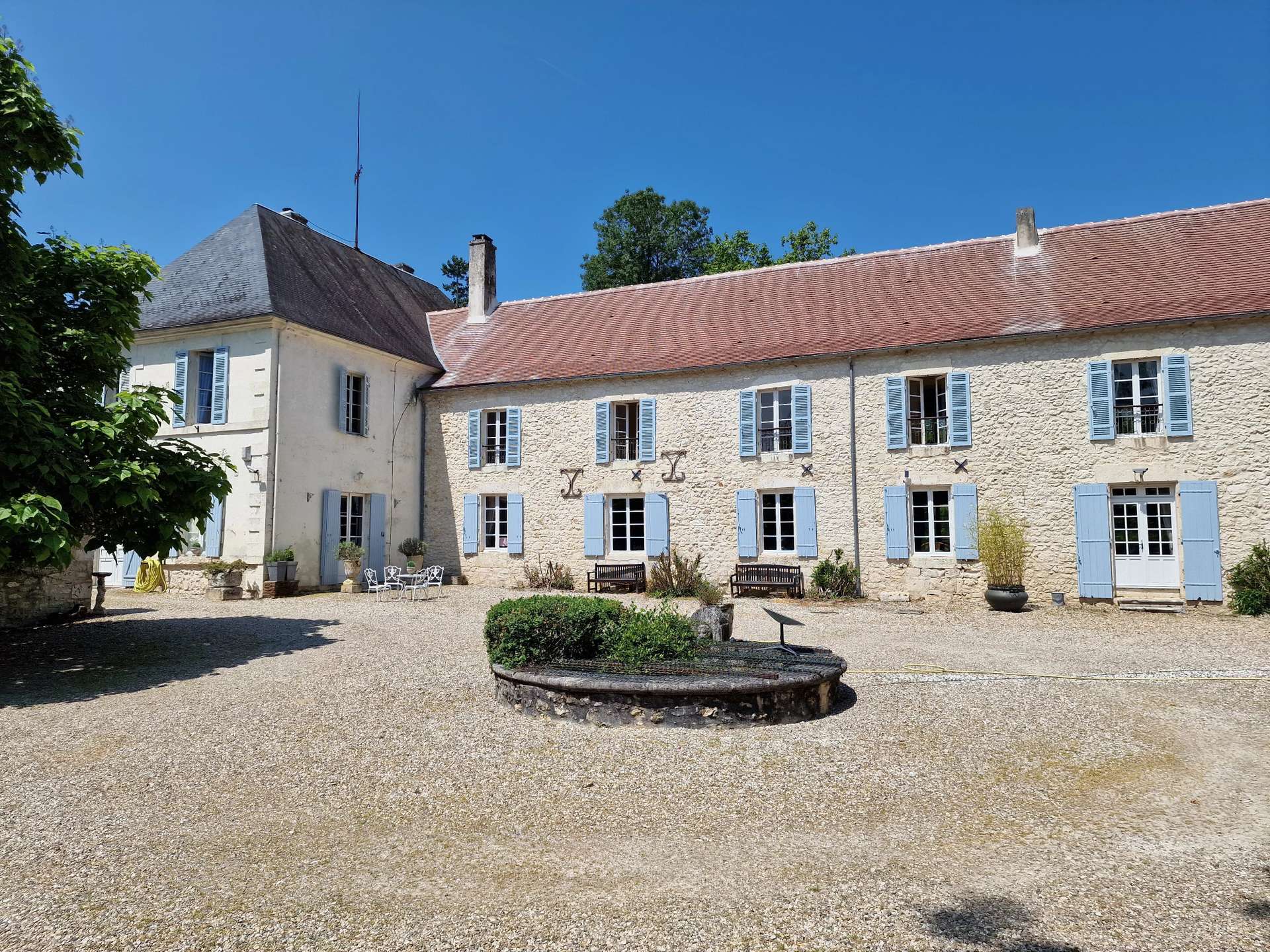 Schloss zum Kauf provisionsfrei 1.695.000 € 13 Zimmer 550 m²<br/>Wohnfläche 49.000 m²<br/>Grundstück Vieux Bergerac Bergerac 24100