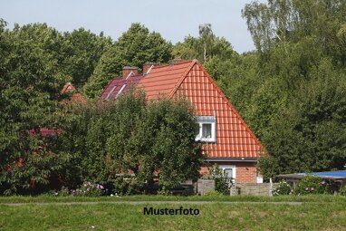 Einfamilienhaus zum Kauf Zwangsversteigerung 162.000 € 5 Zimmer 147 m² 683 m² Grundstück Wemmetsweiler Merchweiler 66589