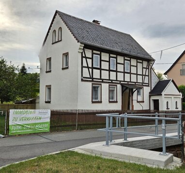 Haus zum Kauf 60.000 € 4 Zimmer 81 m² 320 m² Grundstück frei ab sofort Reichenbach Callenberg 09337