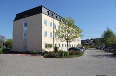 Medizinisches Gebäude zur Miete provisionsfrei 3.207 € 13 Zimmer 405,8 m² Bürofläche Keramag Flörsheim 65439