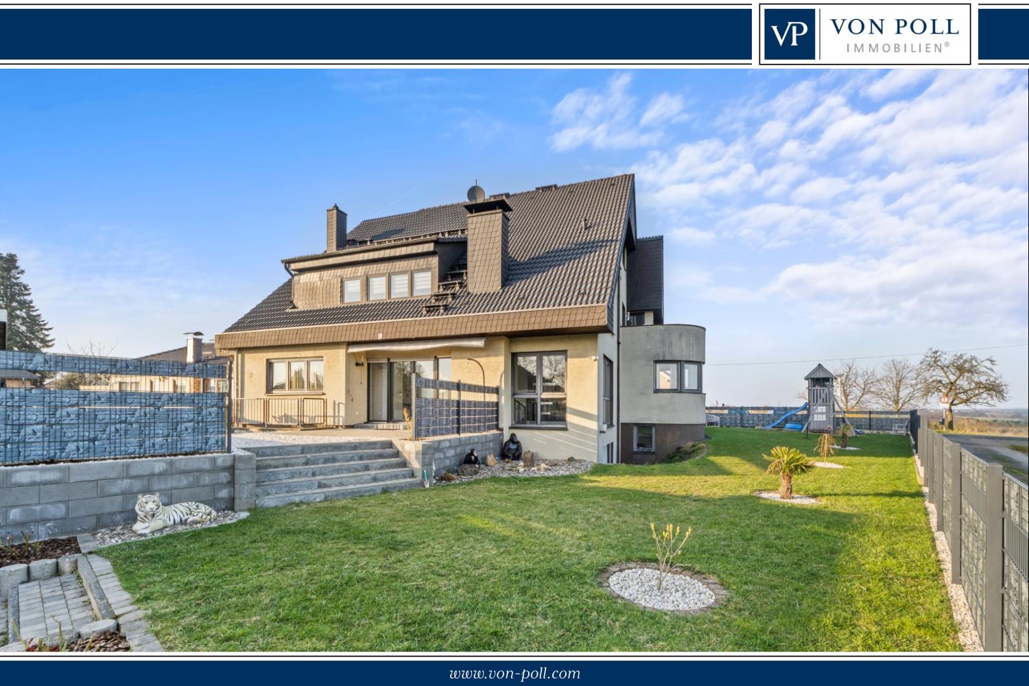 Mehrfamilienhaus zum Kauf 975.000 € 8 Zimmer 327 m²<br/>Wohnfläche 1.179 m²<br/>Grundstück Heisterschoß Hennef 53773