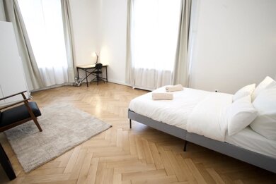 Wohnung zur Miete Wohnen auf Zeit 990 € 5 Zimmer 19,7 m² frei ab 03.03.2025 Isoldestraße 1 Friedenau Berlin 12159