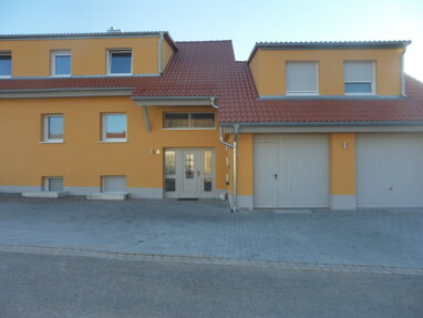 Wohnung zur Miete 918 € 4 Zimmer 90 m² 1. Geschoss Emskirchen Emskirchen 91448
