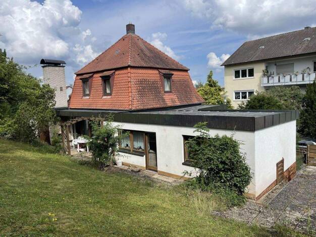 Einfamilienhaus zum Kauf 249.000 € 6 Zimmer 120 m² 610 m² Grundstück Ansbach 91522