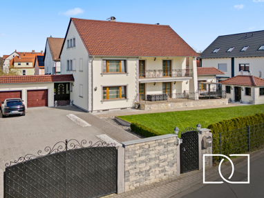 Haus zum Kauf 1.189.000 € 9 Zimmer 415 m² 1.070 m² Grundstück Altstadt Bayreuth 95447