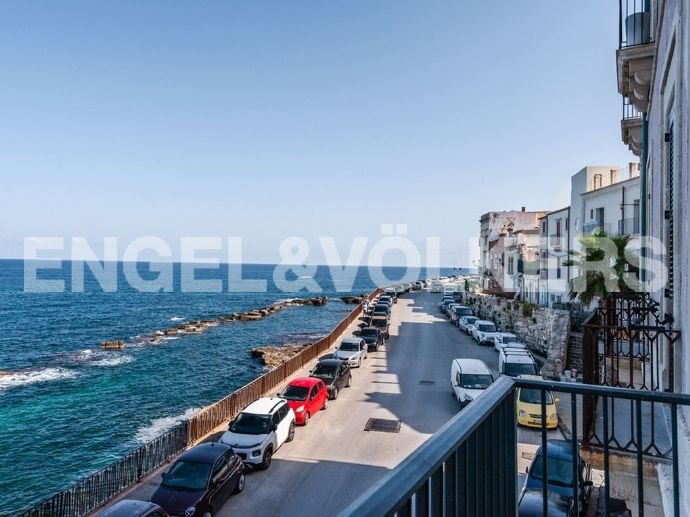 Studio zum Kauf 480.000 € 3 Zimmer 220 m²<br/>Wohnfläche Siracusa 96100