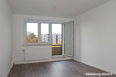 Wohnung zur Miete 371 € 3 Zimmer 60,8 m² 3. Geschoss frei ab 01.05.2025 Südstadtring 87 Südstadt Halle 06128