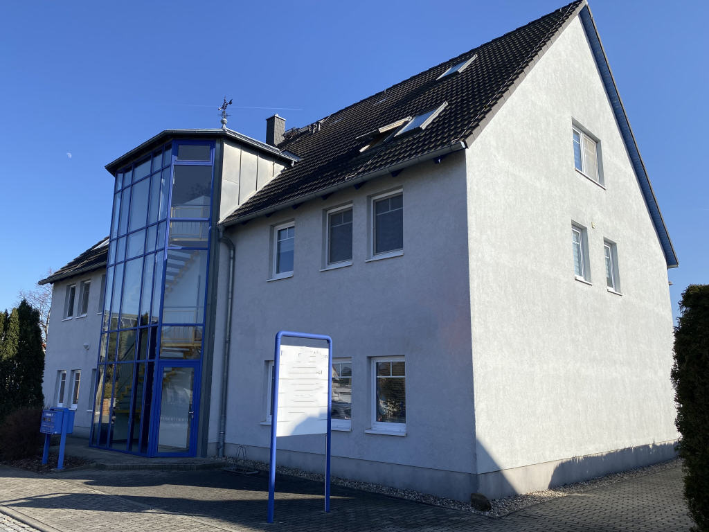 Wohn- und Geschäftshaus zum Kauf 350.000 € 528 m²<br/>Fläche 1.150 m²<br/>Grundstück Jacobsthal Zeithain OT Röderau 01619