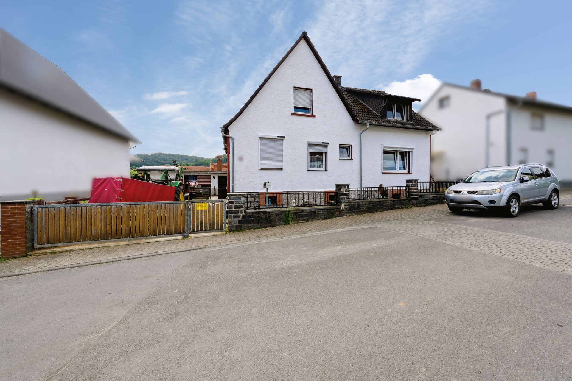 Mehrfamilienhaus zum Kauf 379.000 € 6 Zimmer 130 m²<br/>Wohnfläche 791 m²<br/>Grundstück Niedernhausen Fischbachtal 64405