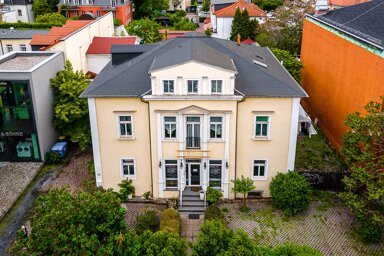 Villa zum Kauf 1.695.000 € 13 Zimmer 570,2 m² 1.290 m² Grundstück Äußere Neustadt (Schönbrunnstr.) Dresden 01099