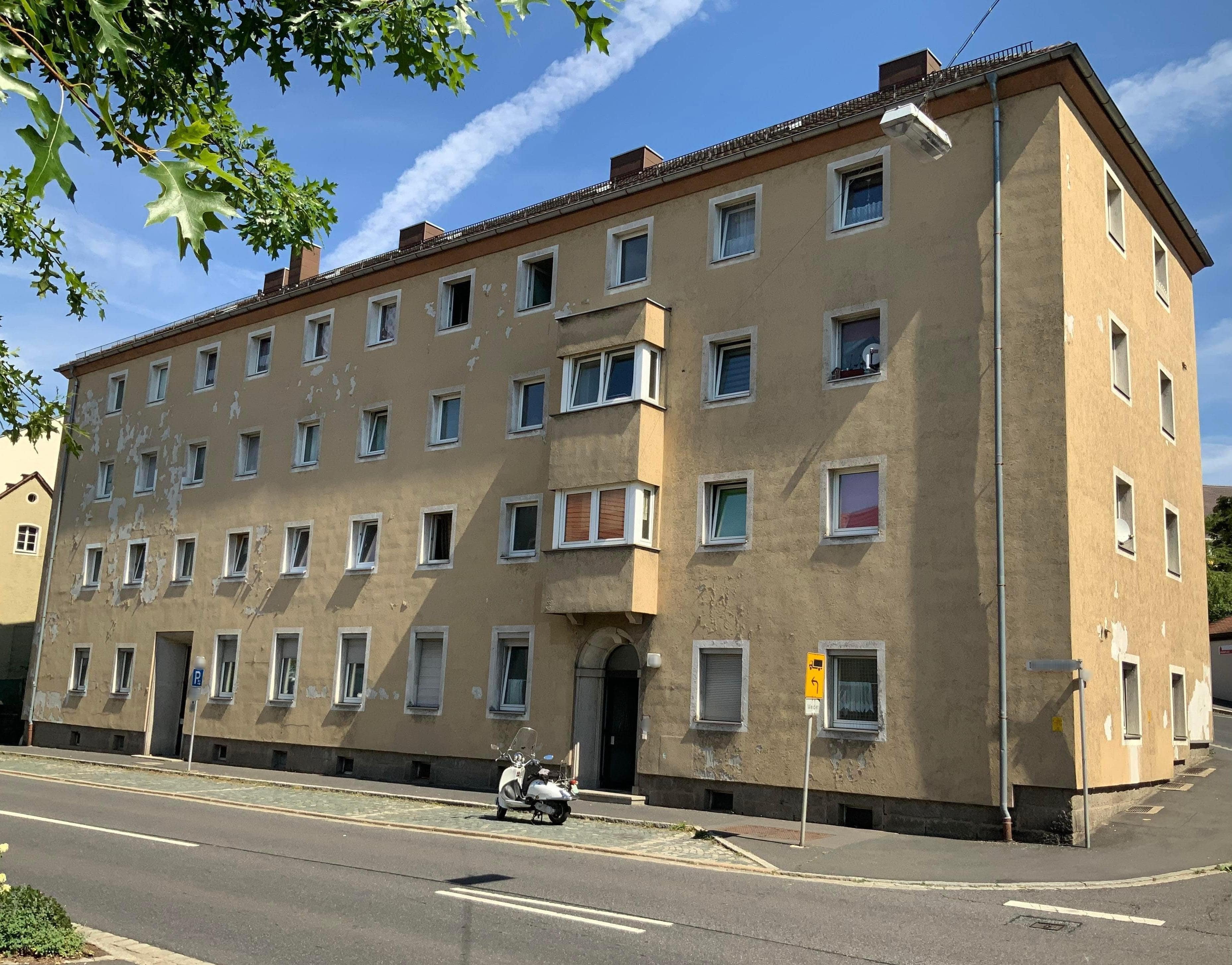 Mehrfamilienhaus zum Kauf als Kapitalanlage geeignet 890.000 € 33 Zimmer 860 m²<br/>Wohnfläche 618 m²<br/>Grundstück Tirschenreuth Tirschenreuth 95643