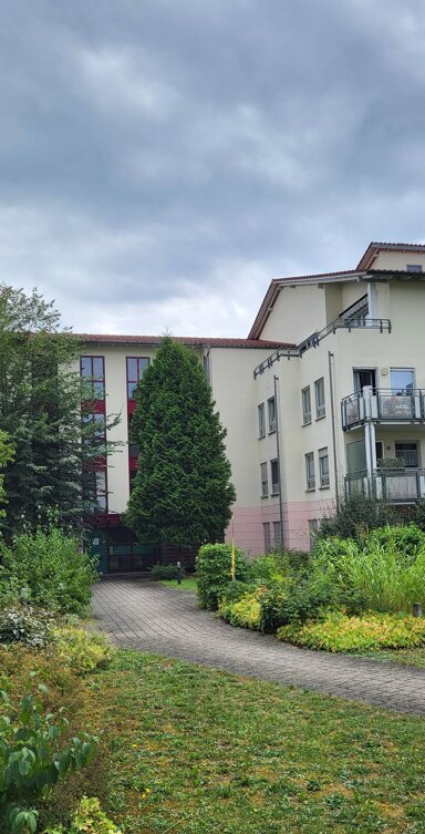 Wohnung zur Miete 930 € 2 Zimmer 83,2 m² 3. Geschoss frei ab sofort Forchheim Forchheim 91301