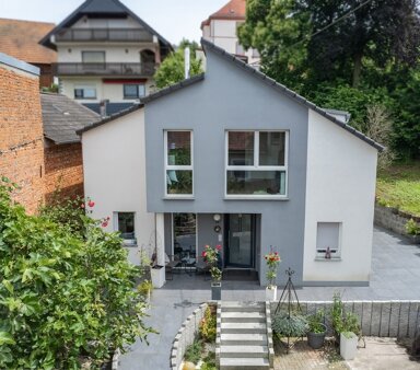 Haus zum Kauf 1.060.000 € 13 Zimmer 155 m² 893 m² Grundstück Zunsweier Offenburg 77656