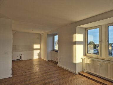 Wohnung zur Miete 525 € 4 Zimmer 95,7 m² 3. Geschoss frei ab sofort Bahnhofstr. 85 Waldheim Waldheim 04736