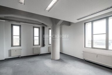 Bürofläche zur Miete Provisionsfrei 606,1 m² Bürofläche teilbar ab 606,1 m² Kasslerfeld Duisburg 47059