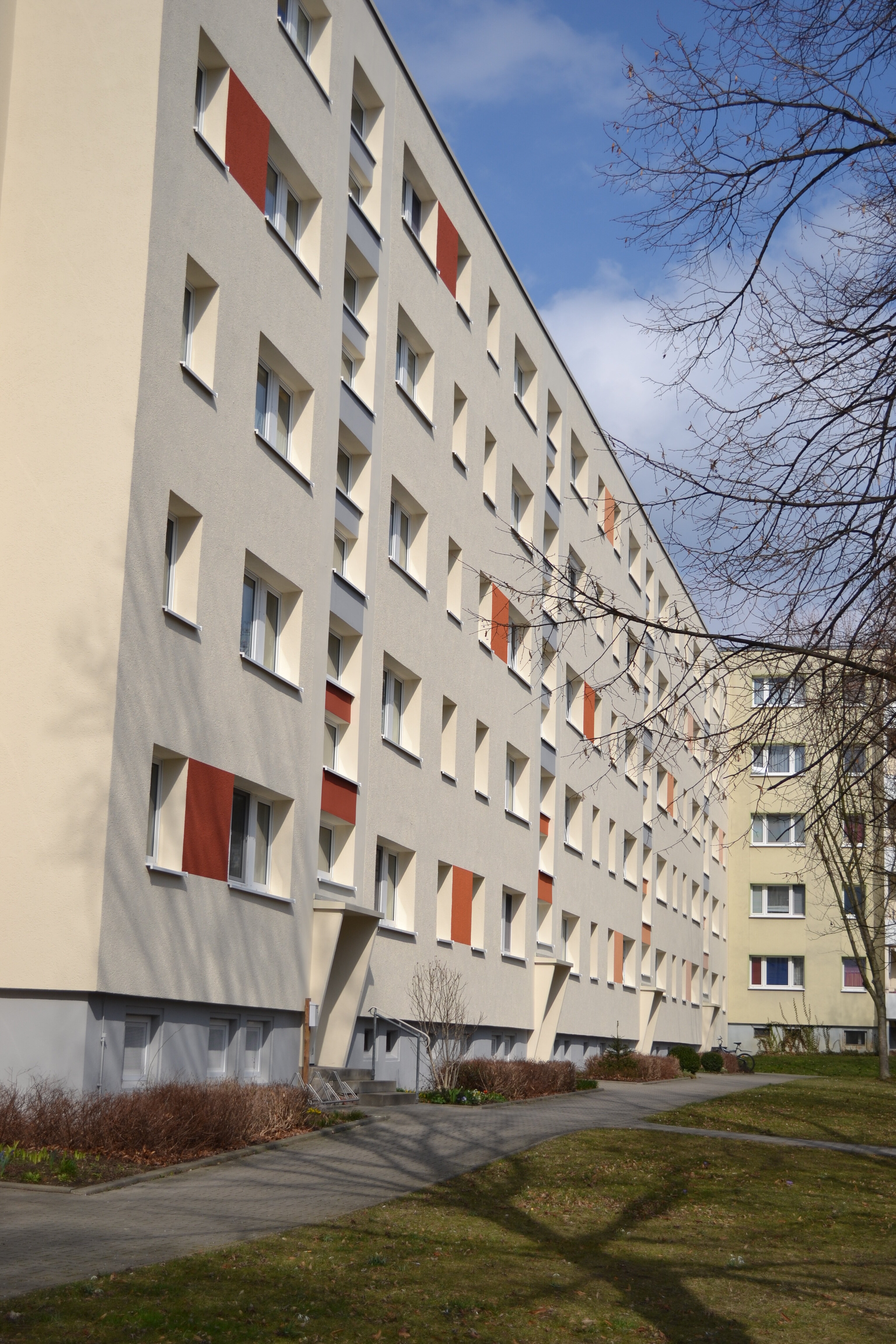 Wohnung zur Miete 282 € 3 Zimmer 58,1 m² 3. Geschoss Erich-Weinert-Straße 8 Ostvorstadt Bautzen 02625