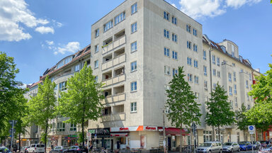 Laden zum Kauf provisionsfrei 5.717 € 2 Zimmer 50,6 m² Verkaufsfläche Rigaer Str. 42 A Friedrichshain Berlin 10247