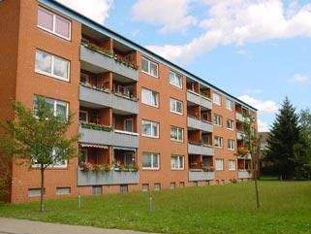 Wohnung zur Miete 650 € 2,5 Zimmer 68,1 m² 3. Geschoss frei ab 25.12.2025 Beethovenstr. 12 Geesthacht 21502