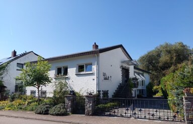 Bungalow zum Kauf 519.000 € 6 Zimmer 255 m² 910 m² Grundstück Reichenbrunn Oberwürzbach Sankt Ingbert 66386