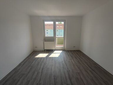 Wohnung zur Miete 335 € 3 Zimmer 58,6 m² 3. Geschoss Albert-Keller-Straße 2 Merseburg Merseburg 06217