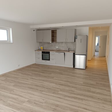 Wohnung zur Miete 972 € 3 Zimmer 81 m² 1. Geschoss Neuhof Neuhof 36119