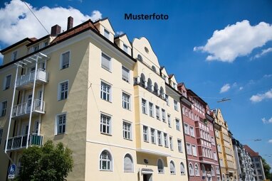 Mehrfamilienhaus zum Kauf Zwangsversteigerung 300.000 € 1 Zimmer 550 m² 22.089 m² Grundstück Alt Fermersleben Magdeburg 39122