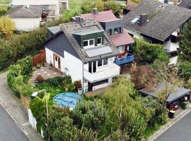 Doppelhaushälfte zum Kauf Provisionsfrei 315.000 € 4 Zimmer 116 m² 367 m² Grundstück Rosenstraße 1 Eichen Nidderau-Eichen 61130