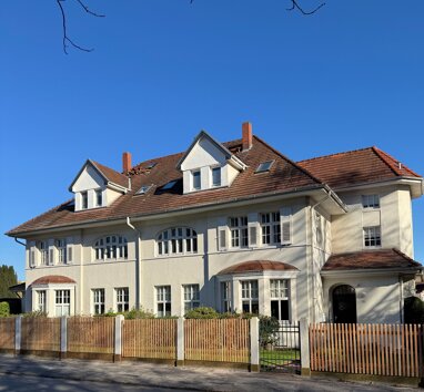 Wohnung zum Kauf 180.000 € 3 Zimmer 99 m² 1. Geschoss frei ab sofort Wigmodistraße 36 Blumenthal Bremen 28779