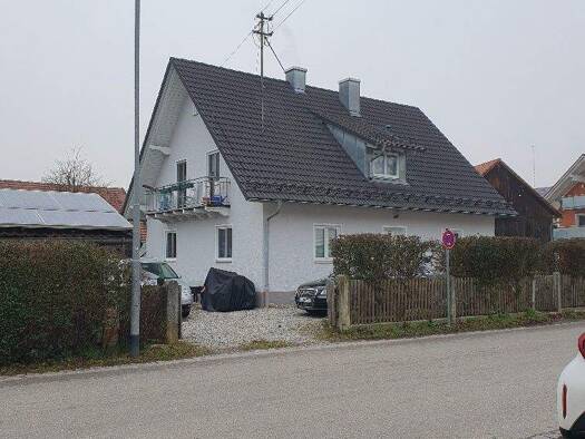 Einfamilienhaus zum Kauf als Kapitalanlage geeignet 645.000 € 6 Zimmer 147,5 m² 367 m² Grundstück Pürgen 86932